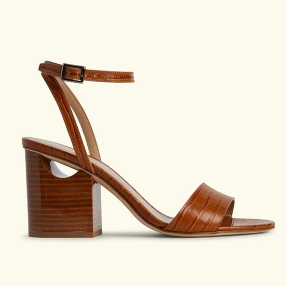 M. Gemi "The Scena" Heeled Sandal - Picture 2 of 8
